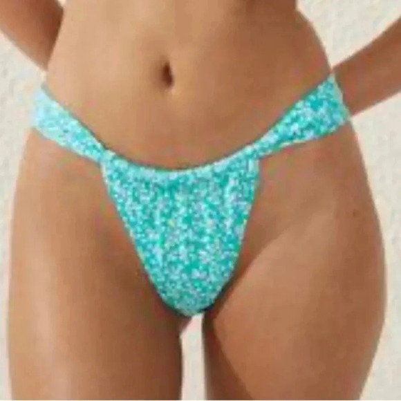 Cotton On Body 2 Piece Capri Ditsy Micro Floral Scoop Tri Top Brazilian Bottom L - Picture 2 of 7